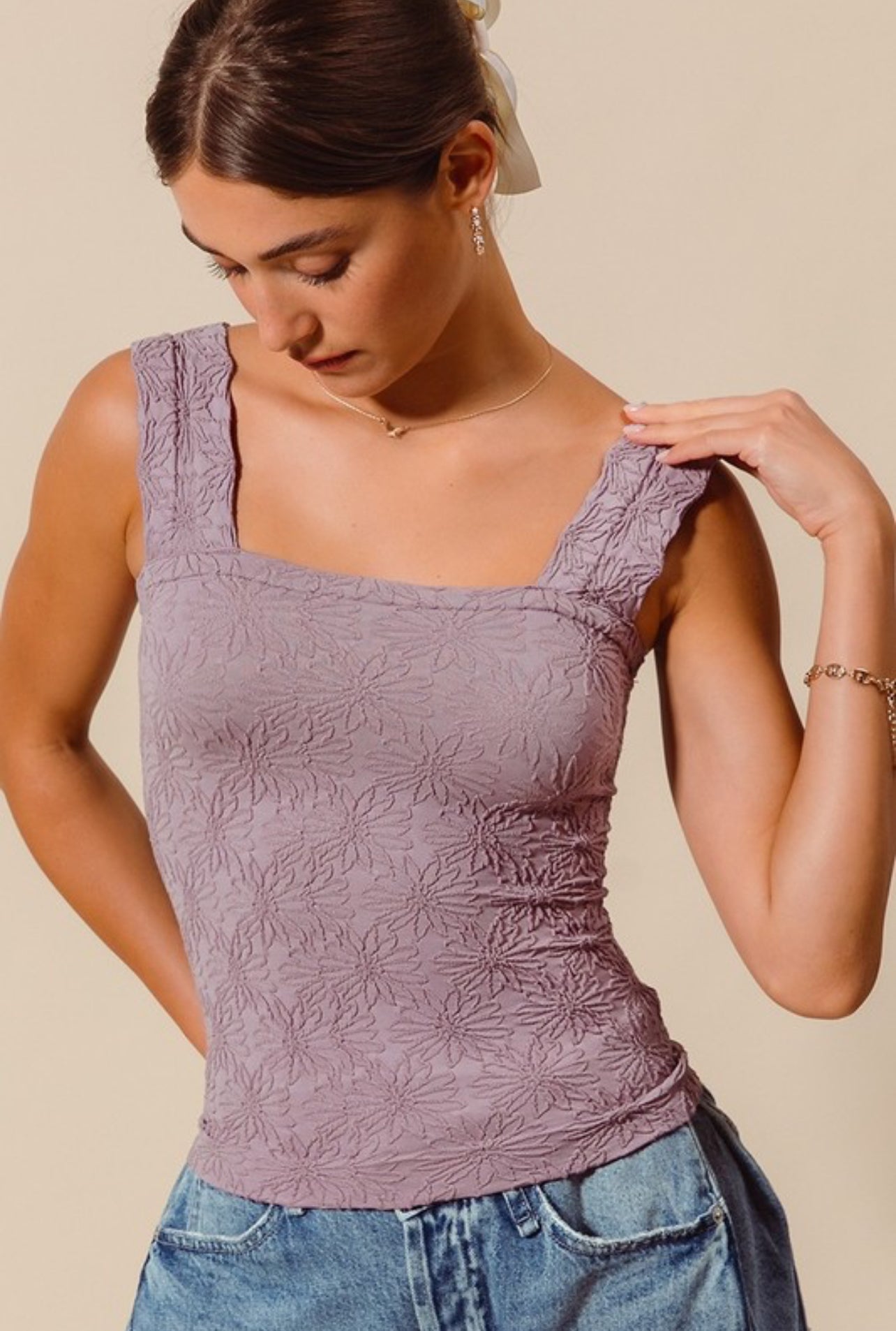 Floral Pattern Jacquard Tank