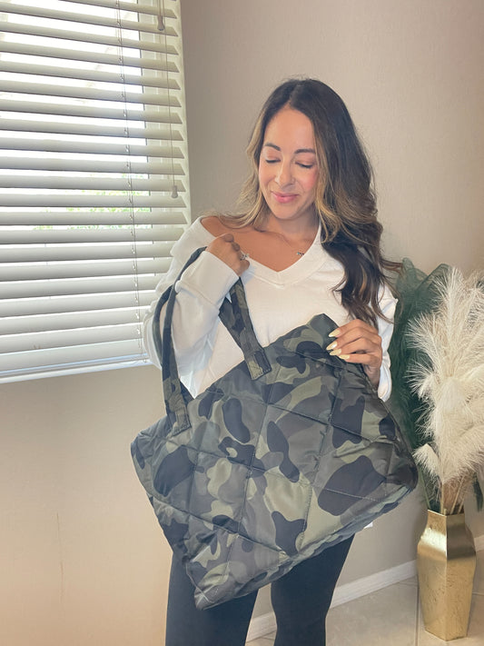Presley Camo Puffer Quilted Tote