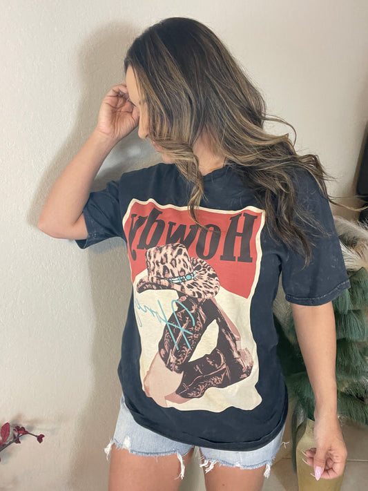 Howdy Graphic Tee