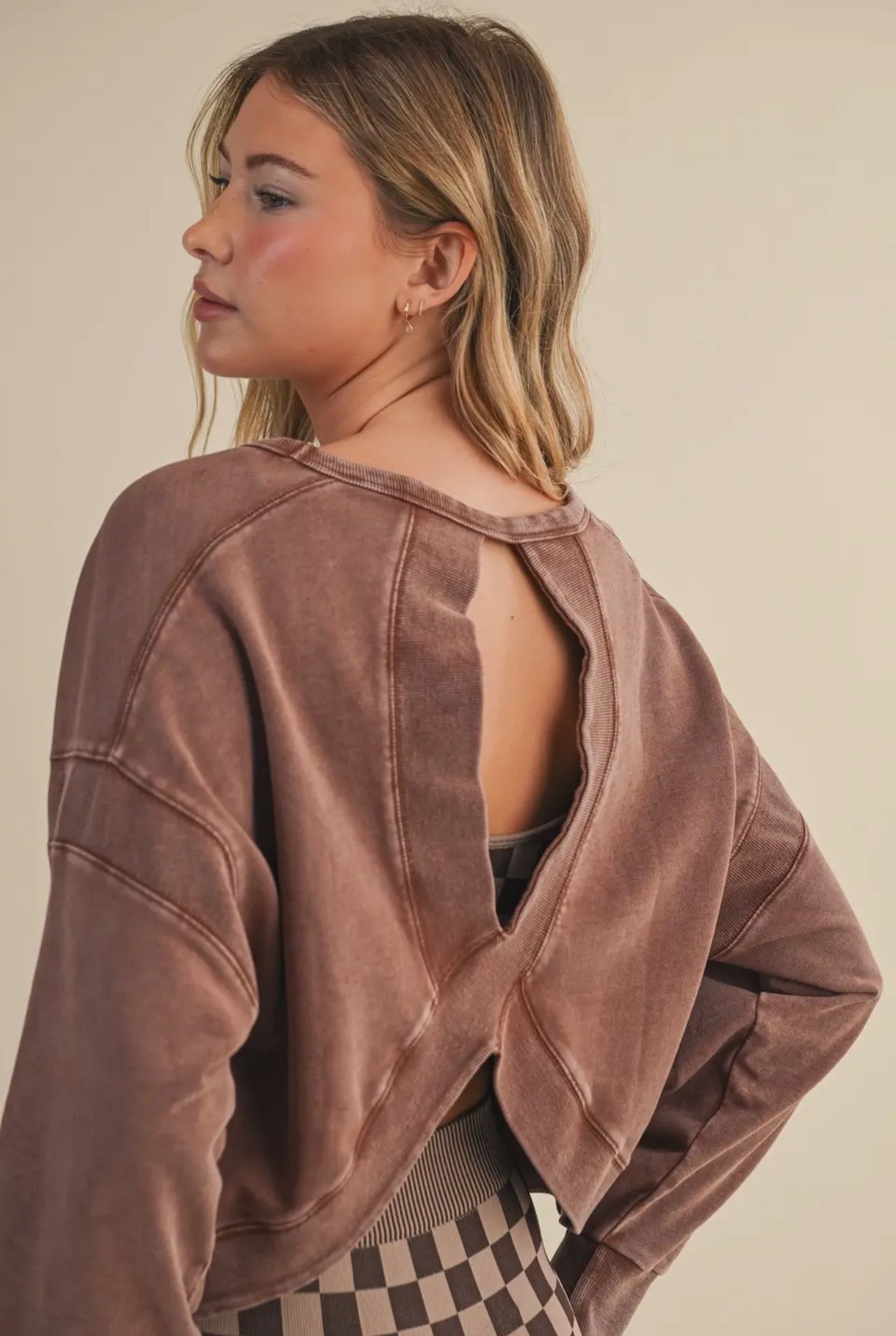 Mineral Wash Keyhole Open Back Top