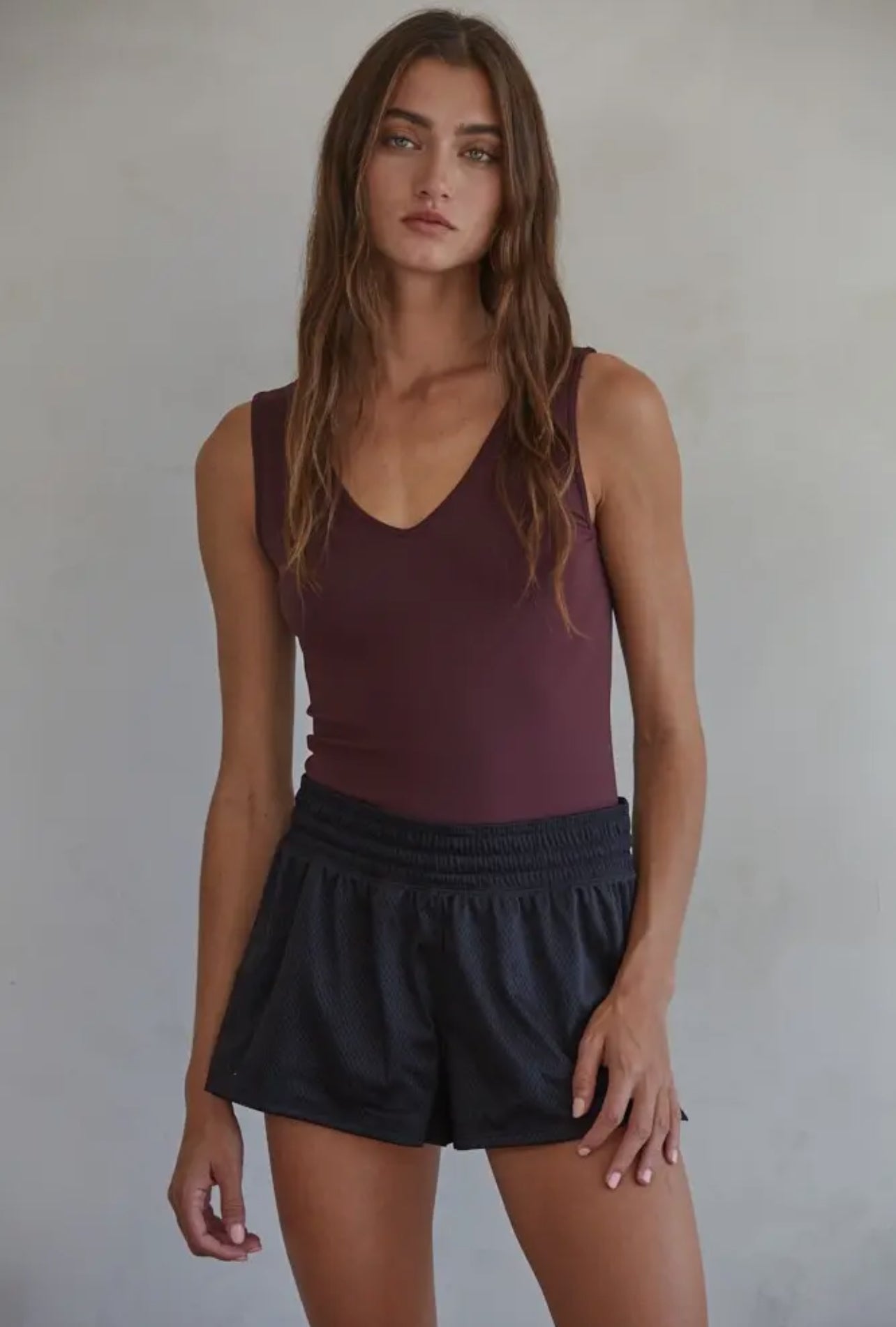 Seamless reverse U-V Neck Tank